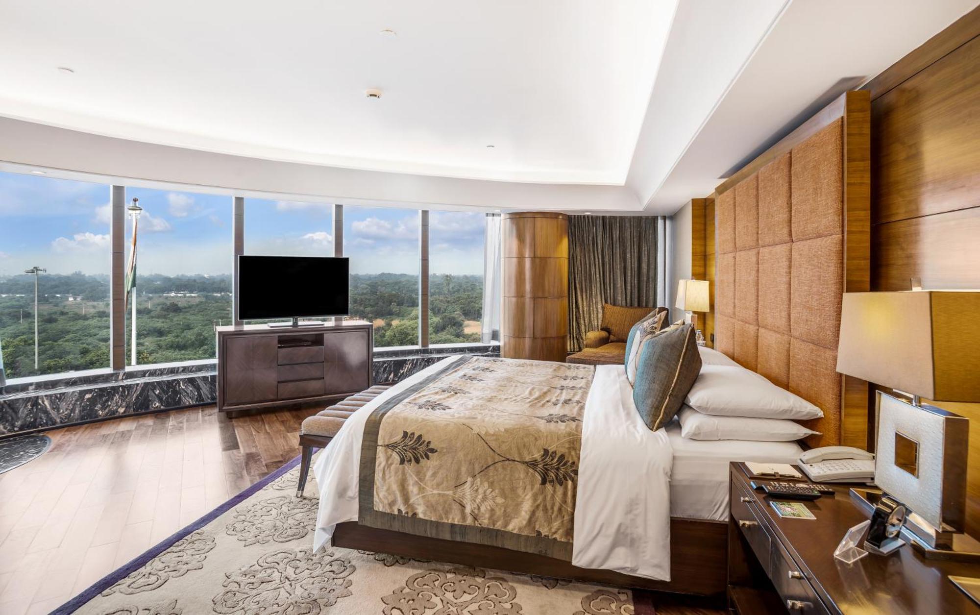 The Leela Ambience Gurugram Hotel & Residences - The Luxury Urban Sanctuary Γκουργκάον Εξωτερικό φωτογραφία